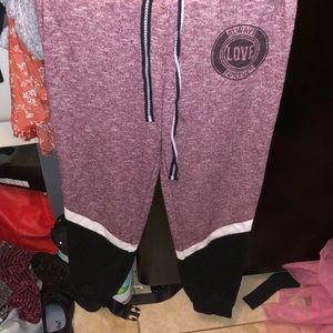 Miss cheivous. Medium sweats